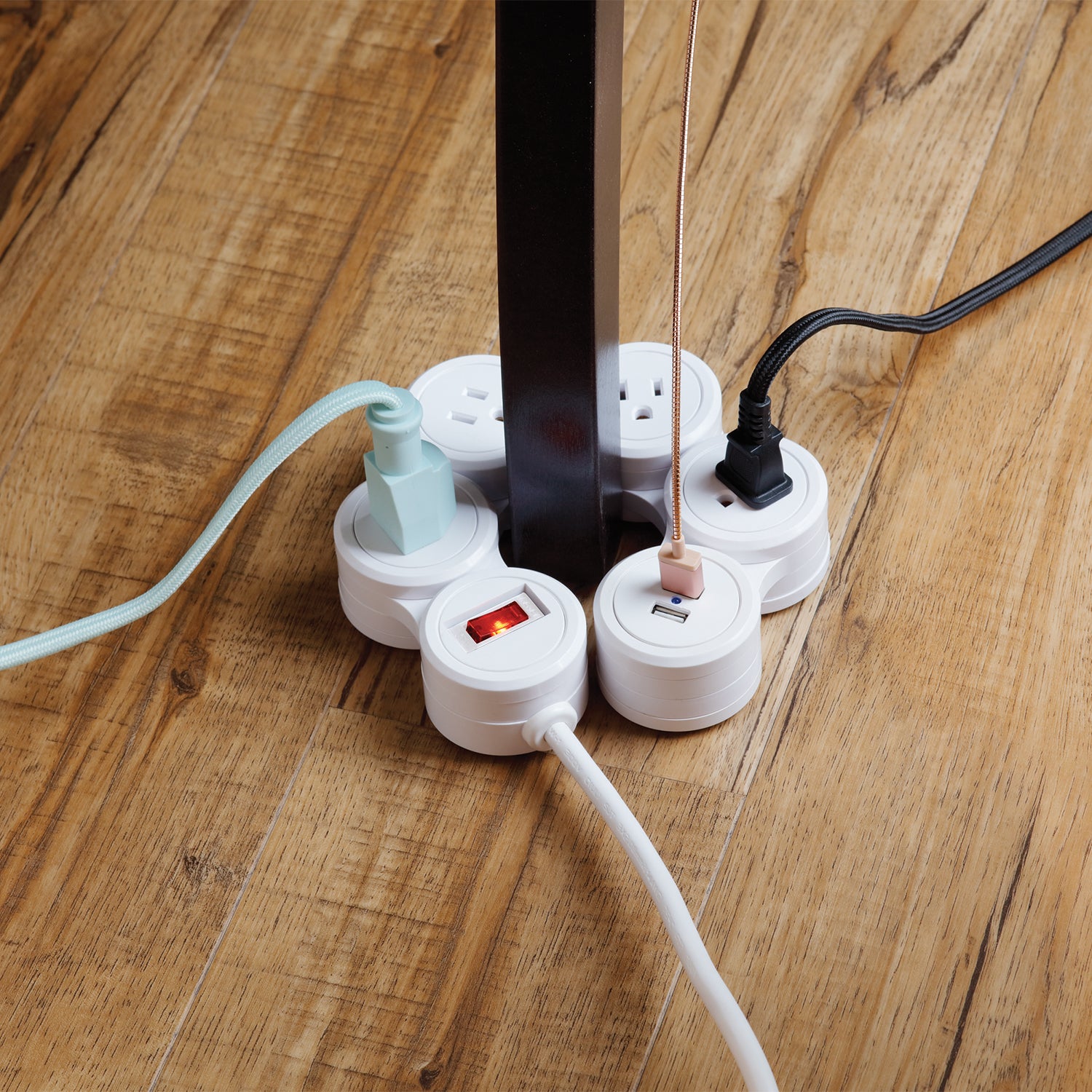 Flexigon Barre multiprise à cordon 6 pieds anti-surtension de Flexigon – Globe ...
