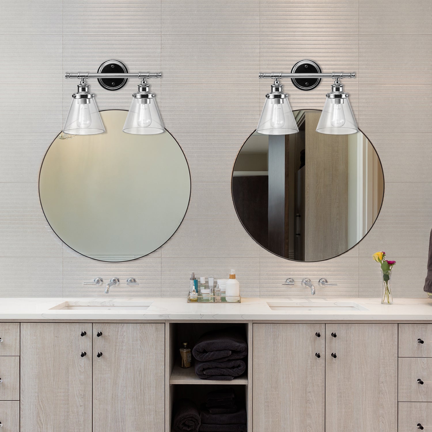 Vanité à 2 lumières en chromé avec abat-jours en verre transparent ...